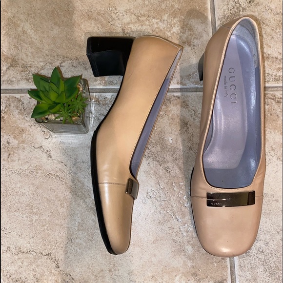 Gucci Tan Pumps 7.5